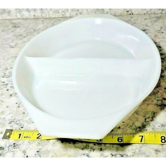 Vintage Pyrex Oval Divided Serving Dish NO Lid Town Country Orange Brown 1.5 Qt - Picture 5 of 7